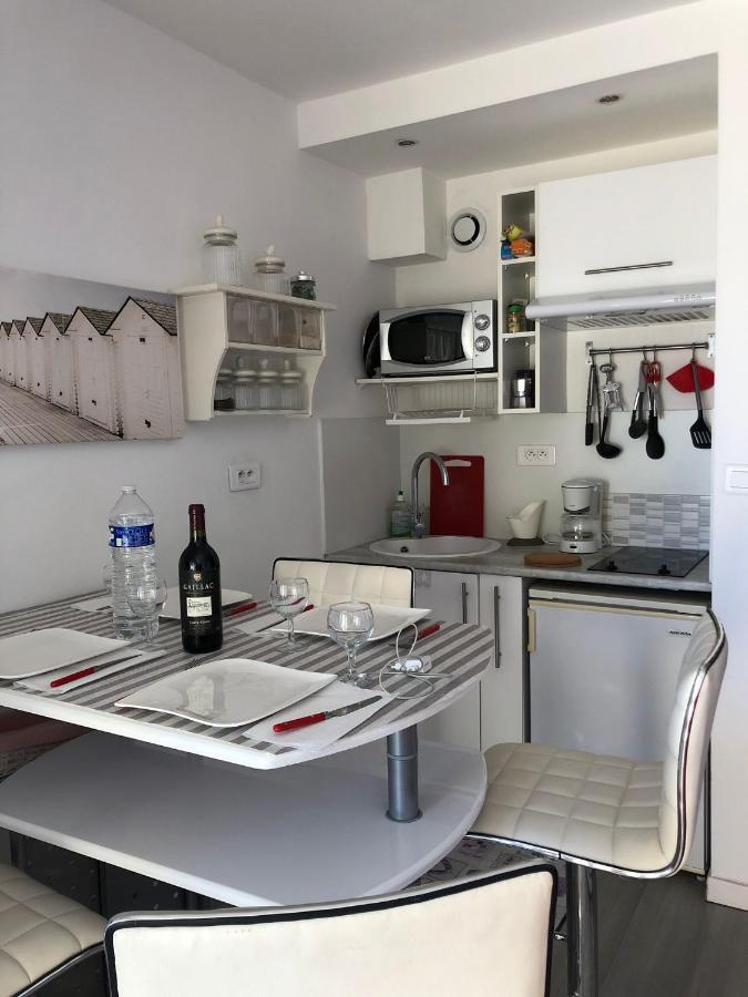 Charmant Studio A Cros De Cagnes Extérieur photo